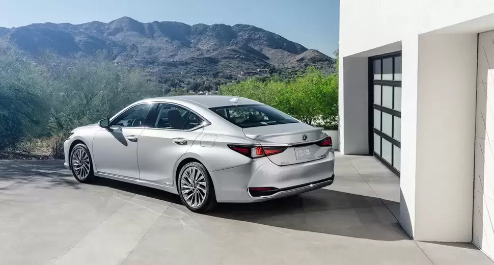 ES Vehicle Silver