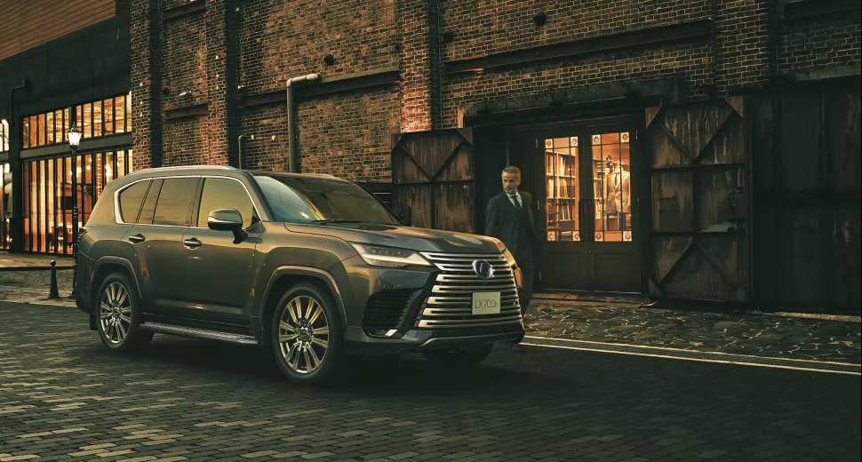 Markazia Lexus Dealer Jordan LX 700 HEV New Hybrid